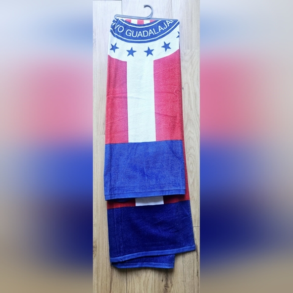 CHIVAS DE GUADALAJARA BEACH TOWEL - Picture 2 of 3